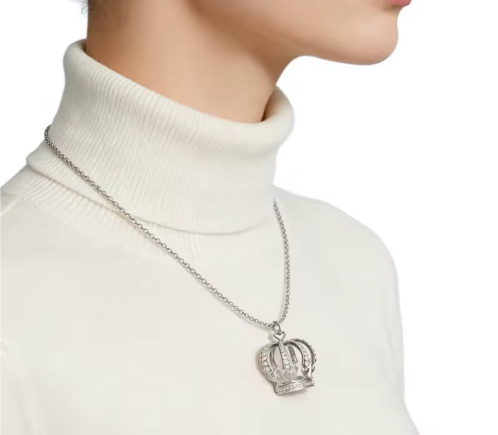 Elegant Crown Pendant Clavicle Necklace for Women