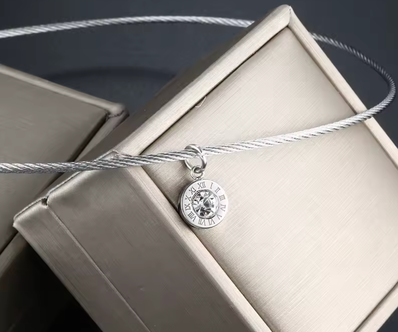 Gold Color Stainless Steel Roman Numeral Zircon Pendant Necklace for Women