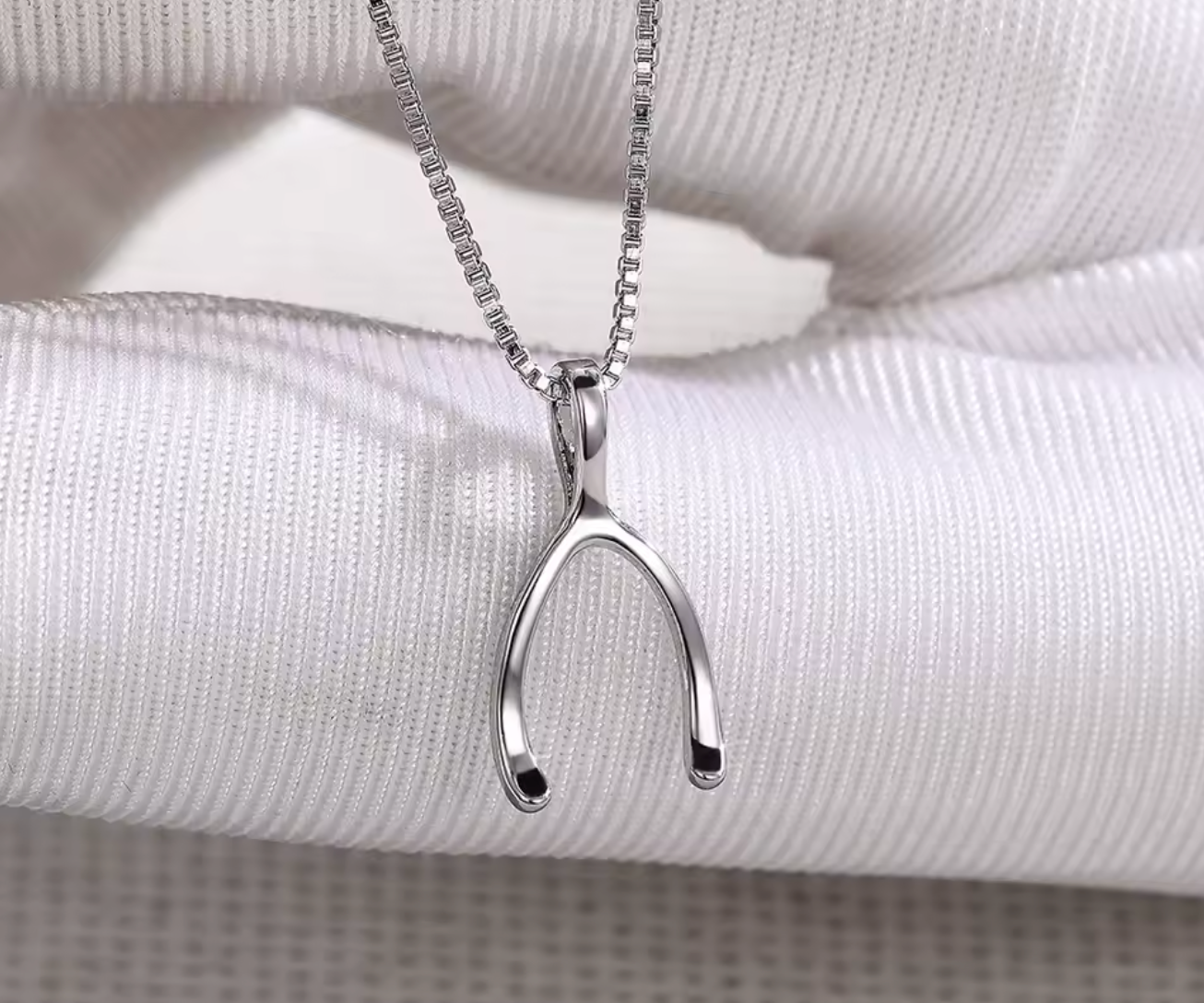 Silver Color Wishbone Pendant Necklace for Women